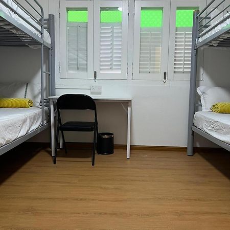 Duke Living Vandrarhem Singapore Exteriör bild
